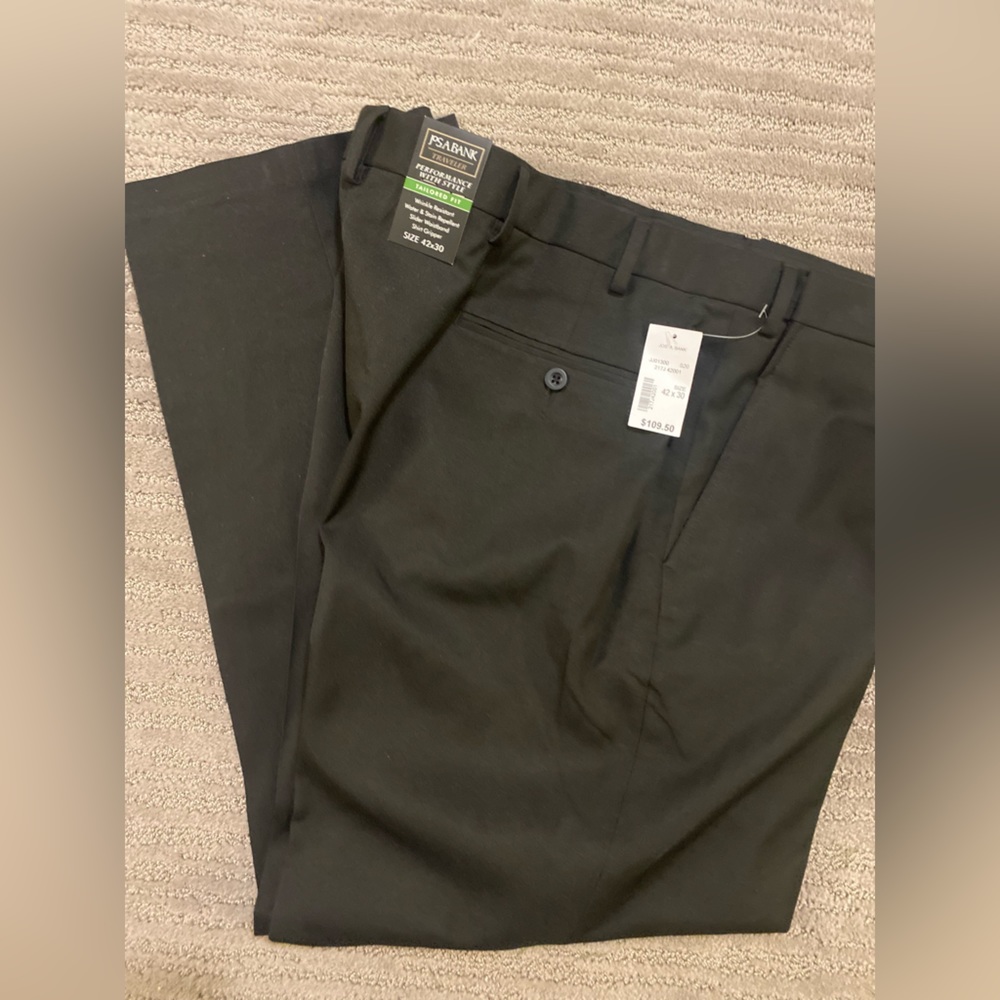 BRAND NEW ‼️ Jos. A. Bank Pants - 42 x 30